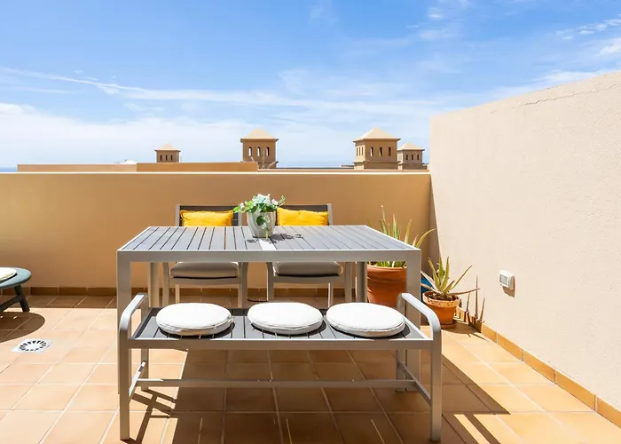 Home2book Cute Terrace & Pool El Poris